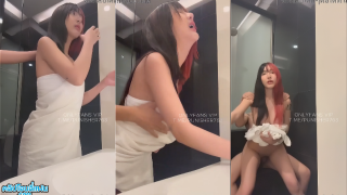 คลิปหลุด Onlyfans_Jeedjad_ss น้องจี๊ดรับงานเสียว นัดผู้ชายควยใหญ่มาเย็ดหีที่ห้องพัก นางโดนจับเย็ดสดในห้องน้ำ ควยใหญ่เย็ดหีนางได้ร้อนแรงเกินใคร ดูดปากแล้วควยเย็ดหีจนน้ำแตกคารูหี